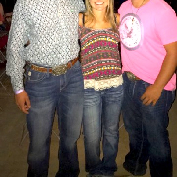 Top - Picture 2 of 2